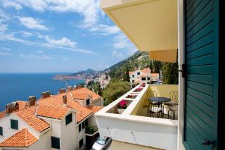 Apartment Zlatni Potok - Best View of the Old Town - 9