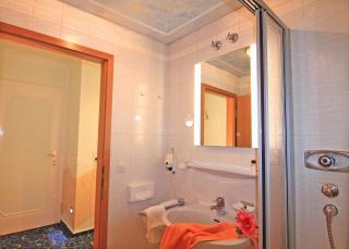 Hotel Weingärtner - 1