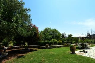 Villa Rose Garden - 2