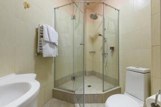 Premium Hotel - Chernivtsi - 3