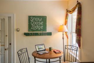 Snow Goose Bed and Breakfast - Keene Valley - 1