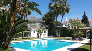 Apartamento con 3 piscinas vistas al Mar - 9