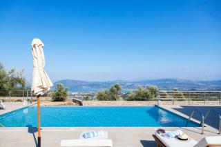 Alivia Lefkas Luxury Villas - 7