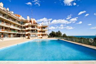 Cabo Menor 2 Planet Costa Dorada - Salou - 0