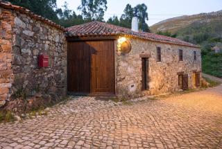 Casa Do Ze Sapateiro - Ferraria de São João - 2