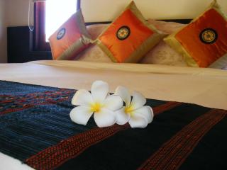 Baan Banyan Villa, wood house short walk to Mae Nam beach - Mae Nam - 3