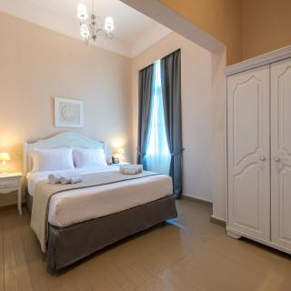 Palladian Home - Atenas - 1