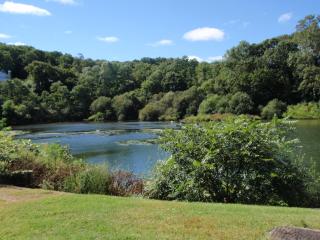 Chalet Inn & Suites - 5