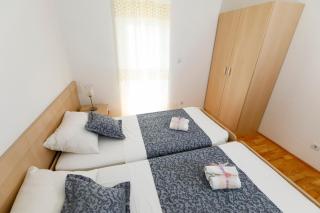 Apartments Sara & Nina - Omiš - 6