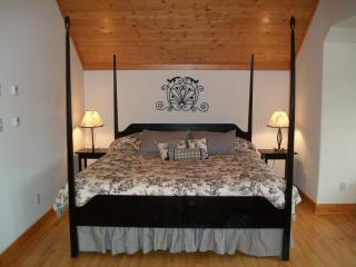 The Lodge at Trout Creek Bed and Breakfast - Trout Creek - 3