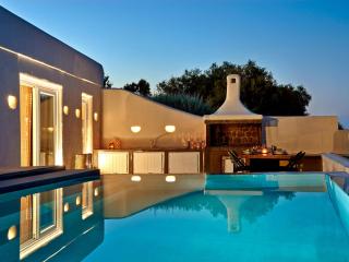 Incognito Beach Villa Santorini - Kamari - 5