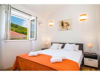 Villa Katja - Omiš - 1