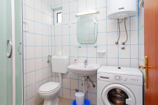 Rose Garden Apartments - 4