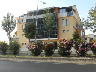 Erasmus Hotel - 0