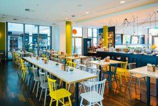 Vienna House Easy by Wyndham Wuppertal - Wuppertal - 4