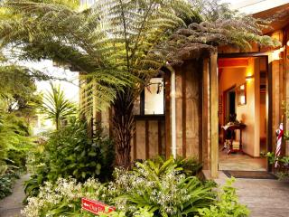 Bay of Islands Cottages - 8