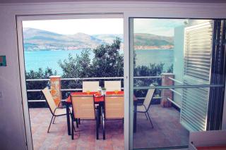 O Sole apartment with private beach - 6