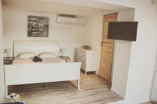 O Sole apartment with private beach - 4