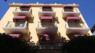 Hotel Capitol - Rimini - 0