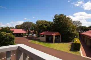 Busselton Villas and Glamping Village - 6
