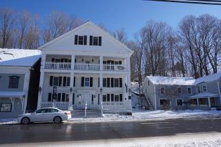 The Vermont House - 7