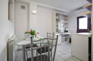 Apartments Maximir - Zagreb - 7