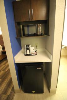 Holiday Inn Express & Suites Houston - Memorial Park Area by IHG - Houston - 8