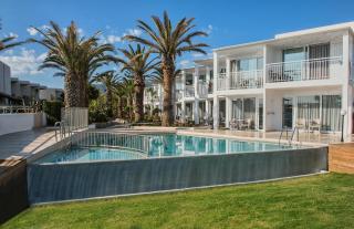 Happy Days Beach Hotel - Georgioupolis - 0