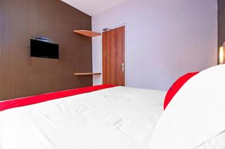 RedDoorz Syariah near BTC Fashion Mall - Bandung - 5