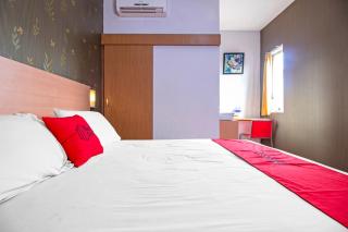 RedDoorz Syariah near BTC Fashion Mall - Bandung - 4