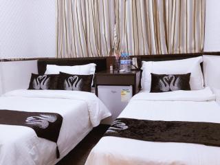Seasons Hotel - Causeway Bay - Hong Kong - 6