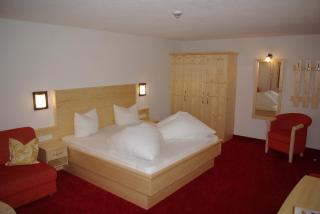 Alpenhof Pension-Garni - Nauders - 1