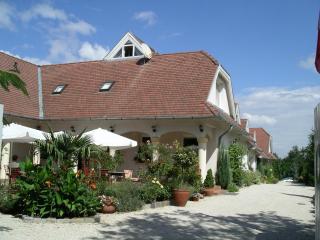 Albergo Giardino - Balatongyörök - 0