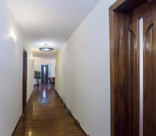 Penthouse Apartment with Panoramic Views - 6