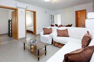 Rose Garden Apartments - 2