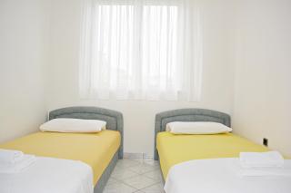 Suz-Ana - Trogir - 2