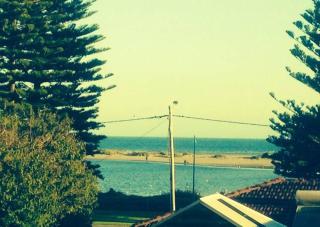 Ocean Vista Beach Stay - Rockingham - 6