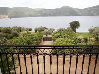 Waterfront Mediterranean Villa - 8