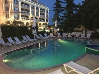 Royal Beach - Golden Sands - 7