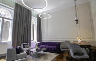 Opera Apartment with FREE parking, 2BR2BA, AC - Budapest - 7