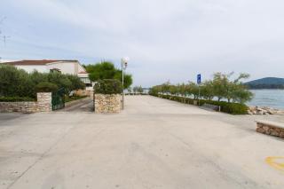 Beach apartment M & B - Poljana - 7