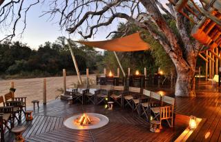 Rhino Post Safari Lodge - 7