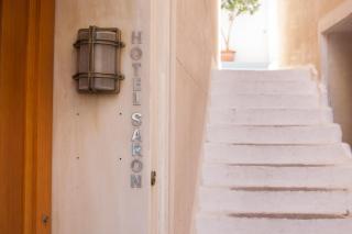 Hotel Saron - 2