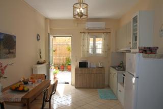 Tritsa House, 3-bedroom apt next to Corfu Town and airport - Città di Corfù - 9