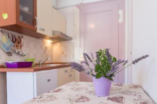 Apartment Riva 5 - Komiža - 6