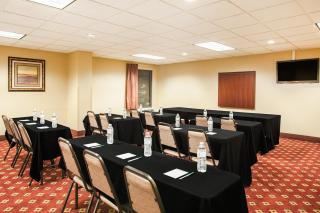 Wingate by Wyndham North Little Rock - North Little Rock - 7