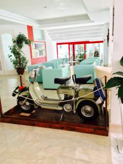 Hotel De Amicis - Riccione - 4