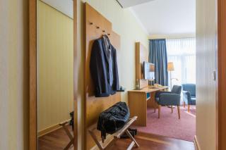 Strand-Hotel Hübner - Warnemünde - 3