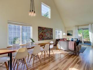 Cozy Coast Modern - Nedonna Beach - 5