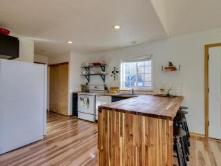 Cozy Coast Modern - Nedonna Beach - 1